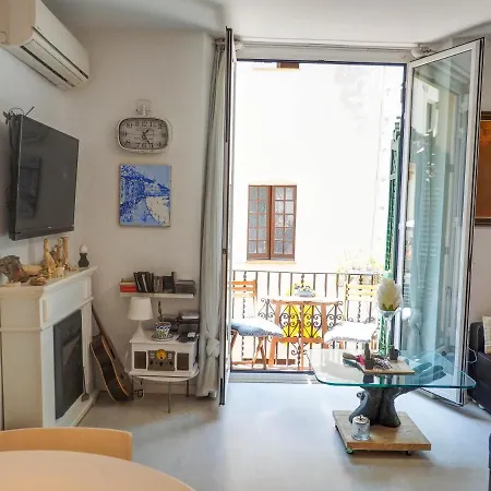 Apartment Bartomeu Blanc By Hello Homes Sitges